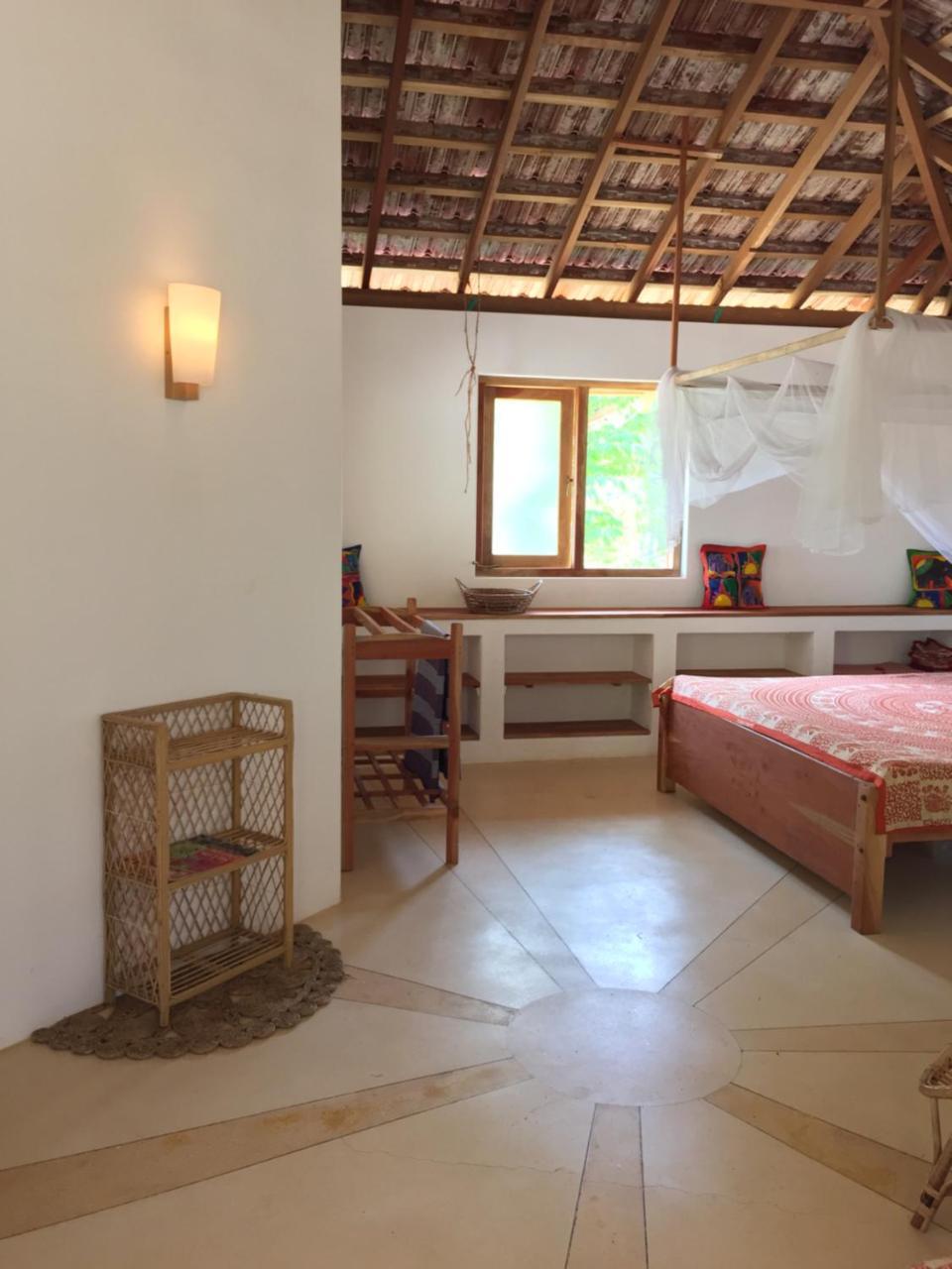 Sunshine Cafe Apartamento Tangalle Exterior foto