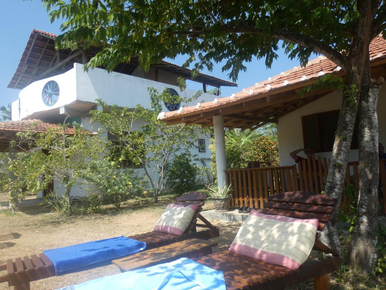 Sunshine Cafe Apartamento Tangalle Exterior foto